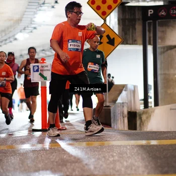 Runner Photo 7756779