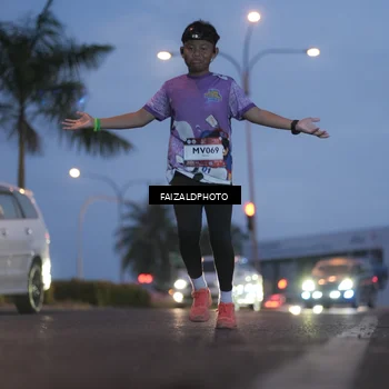 Runner Photo 7756785