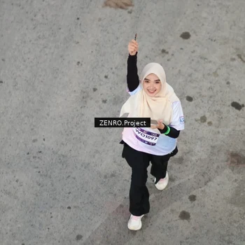Runner Photo 7756792