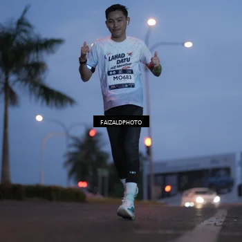 Runner Photo 7756805