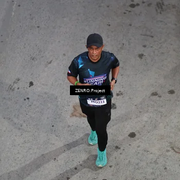Runner Photo 7756813