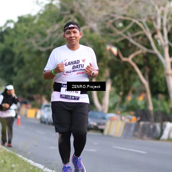 Runner Photo 7756821