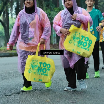 Runner Photo 7756840