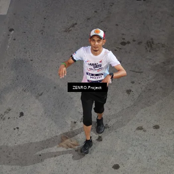 Runner Photo 7756842