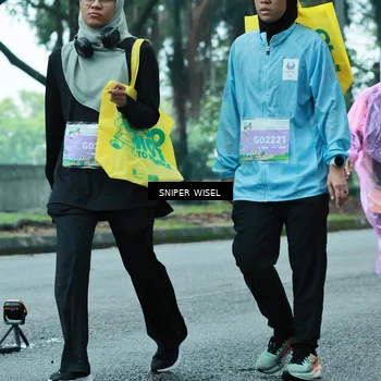 Runner Photo 7756846