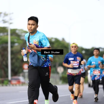 Runner Photo 7756855