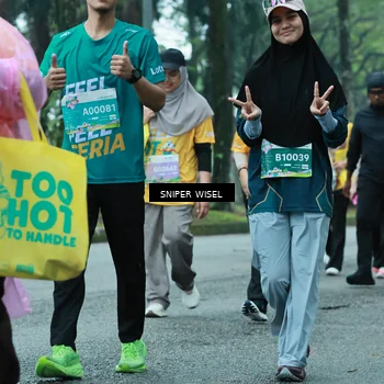 Runner Photo 7756860