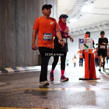 Runner Photo 7756863