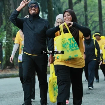 Runner Photo 7756880