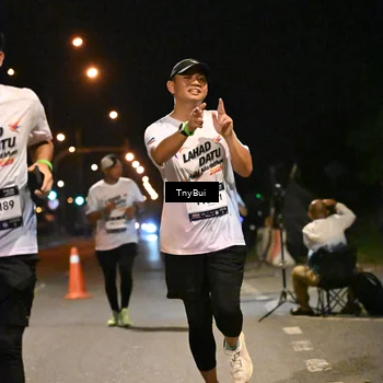 Runner Photo 7756892