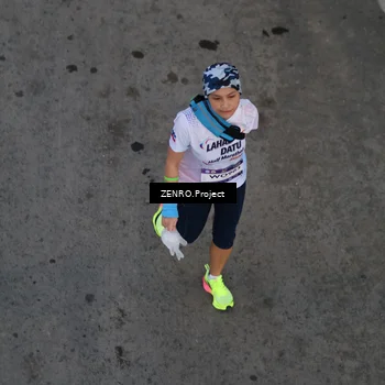 Runner Photo 7756902