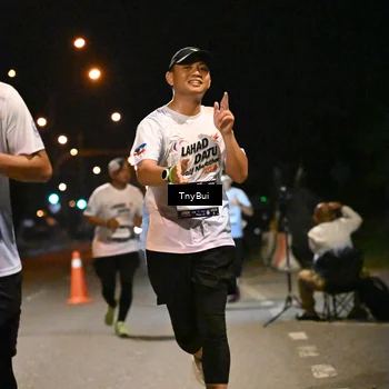 Runner Photo 7756907