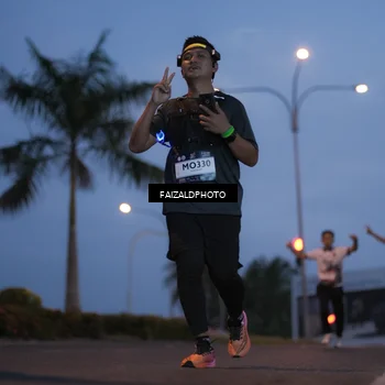 Runner Photo 7756918