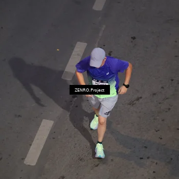 Runner Photo 7756939