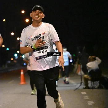 Runner Photo 7756940