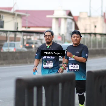 Runner Photo 7756964