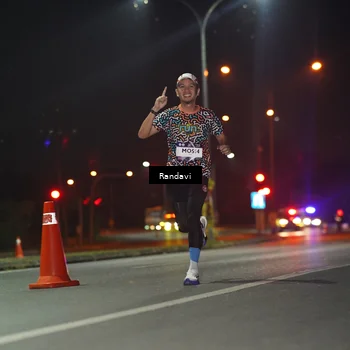 Runner Photo 7756999
