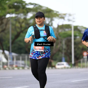Runner Photo 7757011