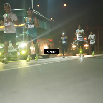 Runner Photo 7757047