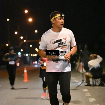 Runner Photo 7757051
