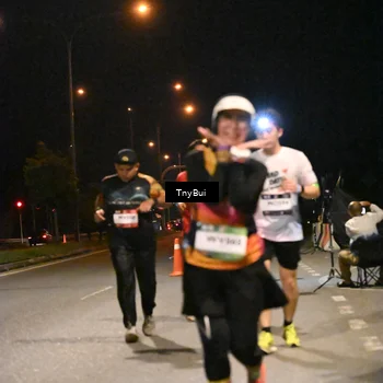 Runner Photo 7757091