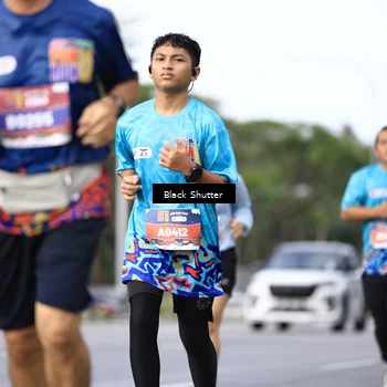 Runner Photo 7757094