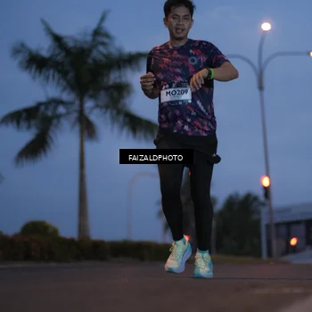 Runner Photo 7757114