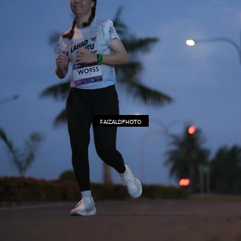 Runner Photo 7757145