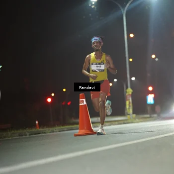 Runner Photo 7757161
