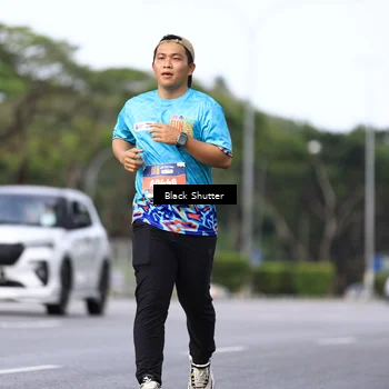 Runner Photo 7757165