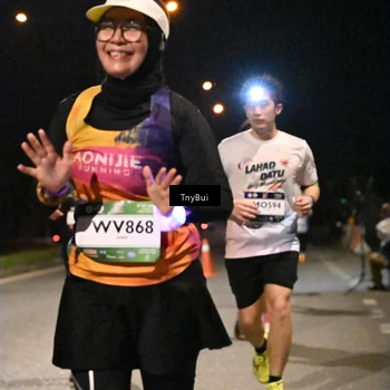 Runner Photo 7757166