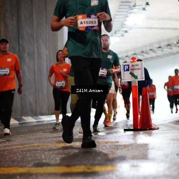 Runner Photo 7757174