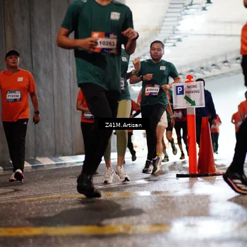 Runner Photo 7757180