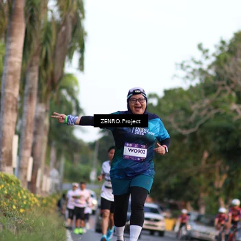 Runner Photo 7757185