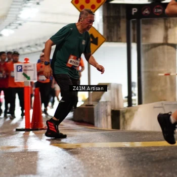 Runner Photo 7757201