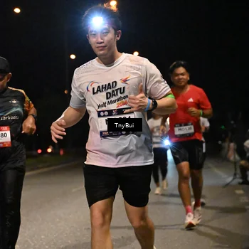 Runner Photo 7757212
