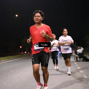 Runner Photo 7757215