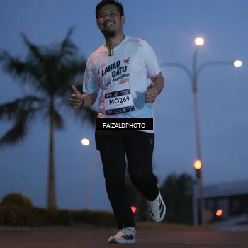 Runner Photo 7757221