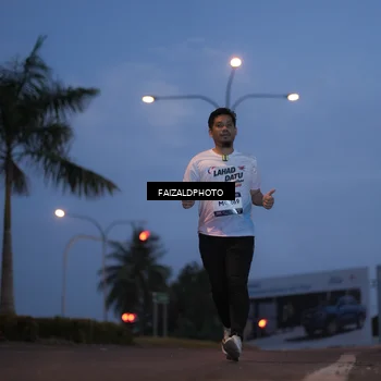 Runner Photo 7757246