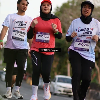 Runner Photo 7757247