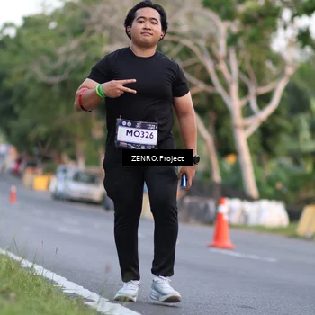 Runner Photo 7757281