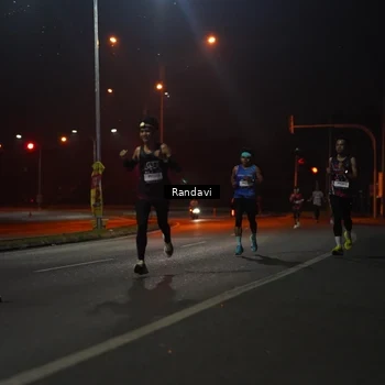 Runner Photo 7757284