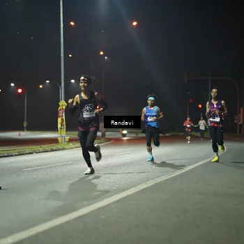 Runner Photo 7757290