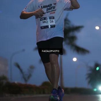 Runner Photo 7757293