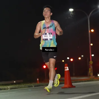 Runner Photo 7757318