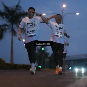 Runner Photo 7757324