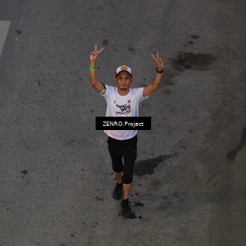 Runner Photo 7757329