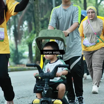 Runner Photo 7757398
