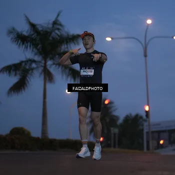 Runner Photo 7757413