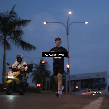 Runner Photo 7757438